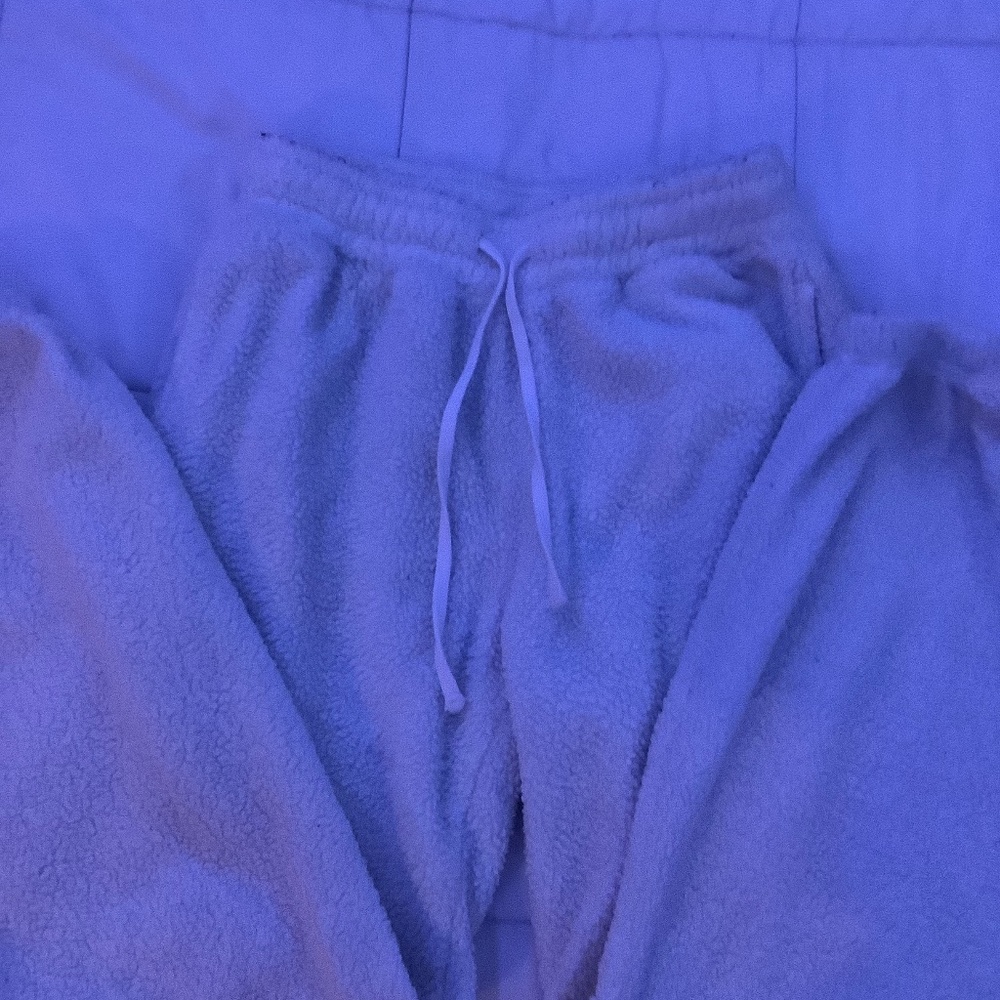 Grace fame size small white pajama bottoms